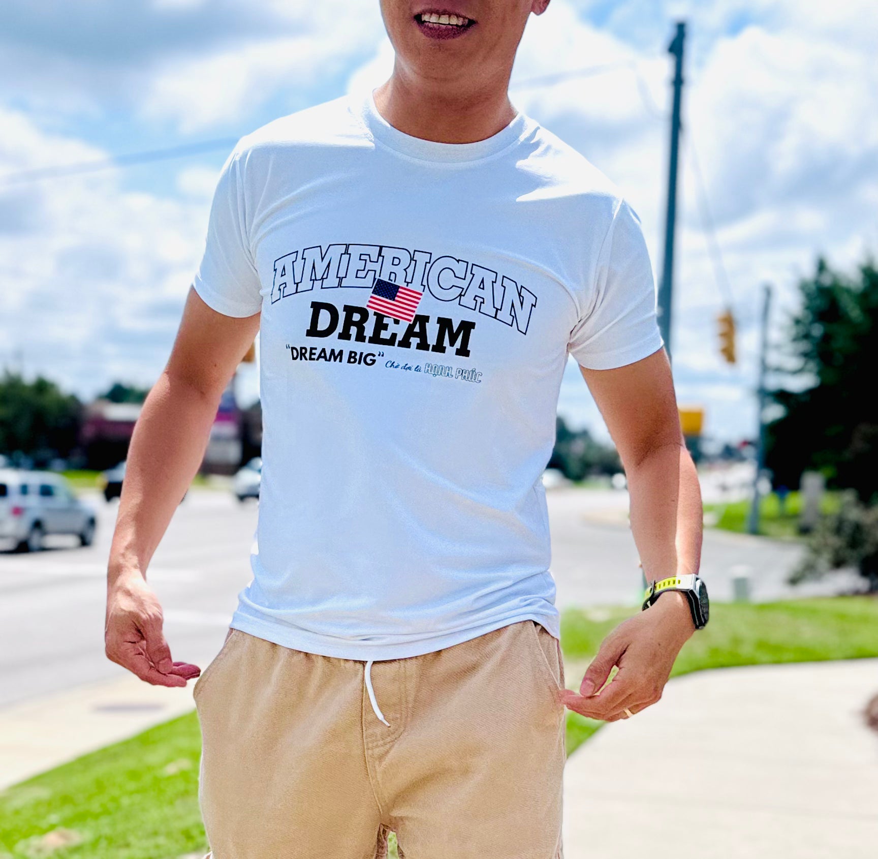 Áo Thun Cổ Tròn Dream Big White